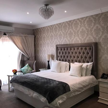 Classique Grace Boutique Hotel แซนด์ตัน ภายนอก รูปภาพ
